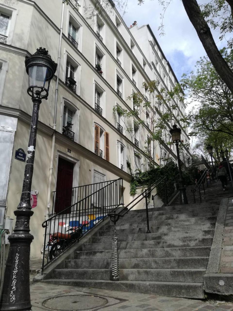 Montmartre Chappe Apartment