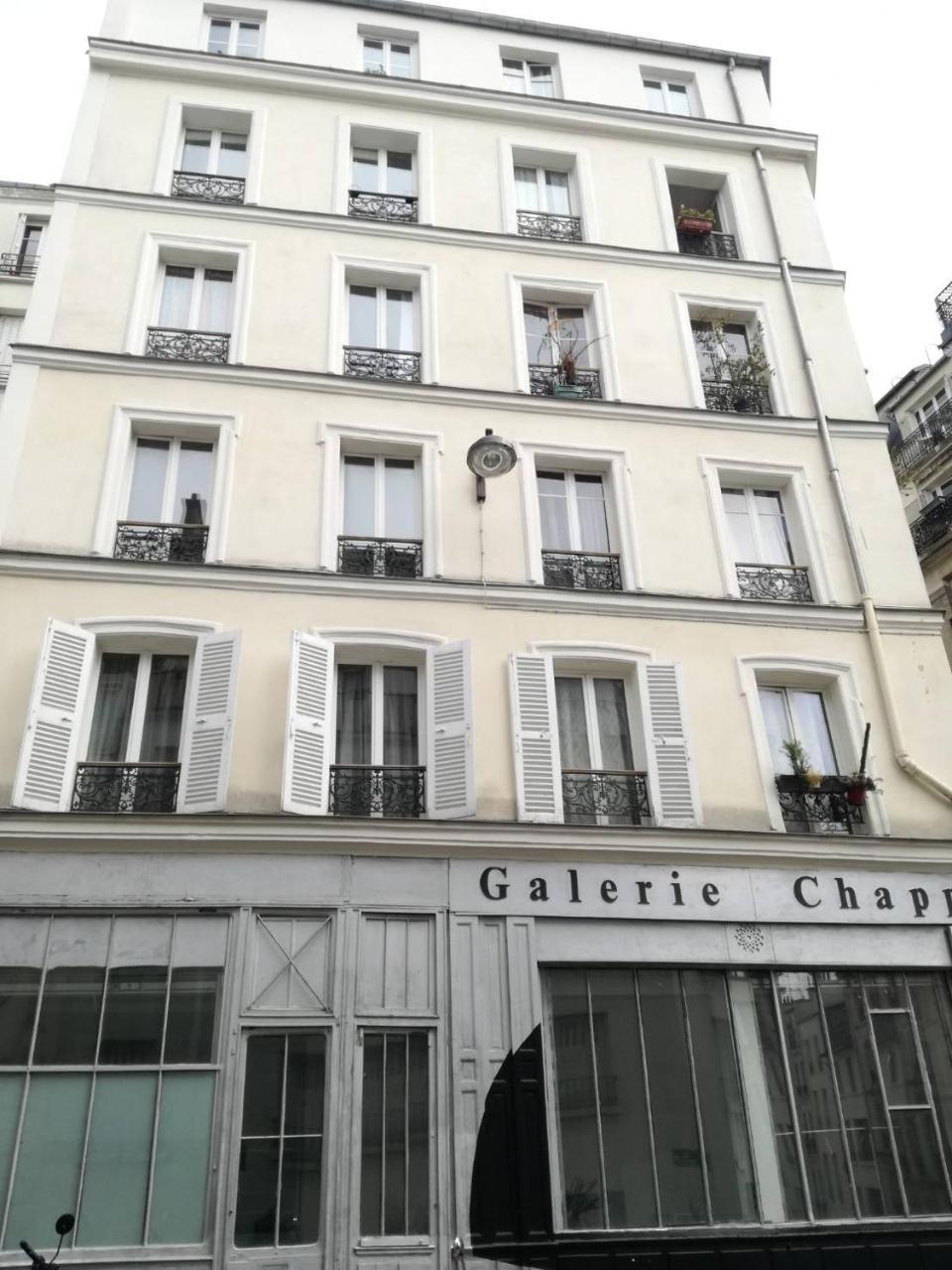 Montmartre Chappe Paris
