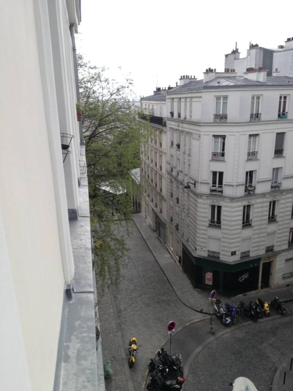 Apartment Montmartre Chappe